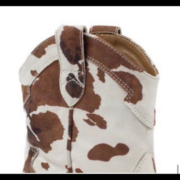 Cowhide Western Bootie Heeled Boots Size 8 - Picture 8 of 16